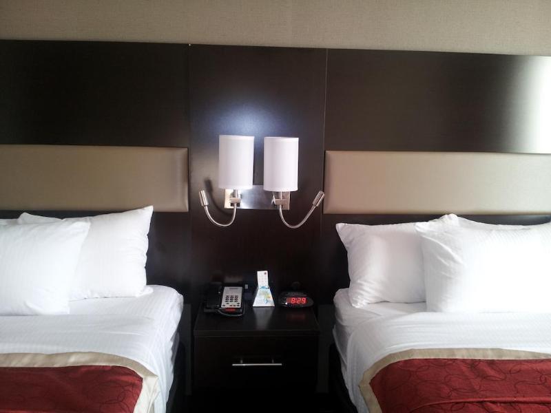 Howard Johnson By Wyndham Jamaica Ny Near Airtrain Jfk Νέα Υόρκη Εξωτερικό φωτογραφία