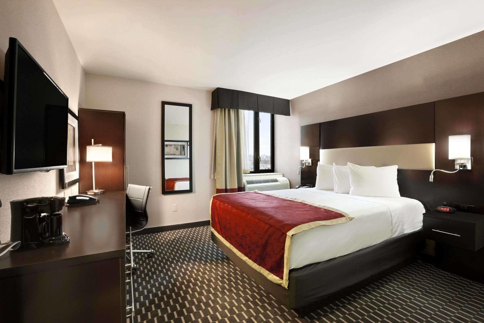 Howard Johnson By Wyndham Jamaica Ny Near Airtrain Jfk Νέα Υόρκη Εξωτερικό φωτογραφία
