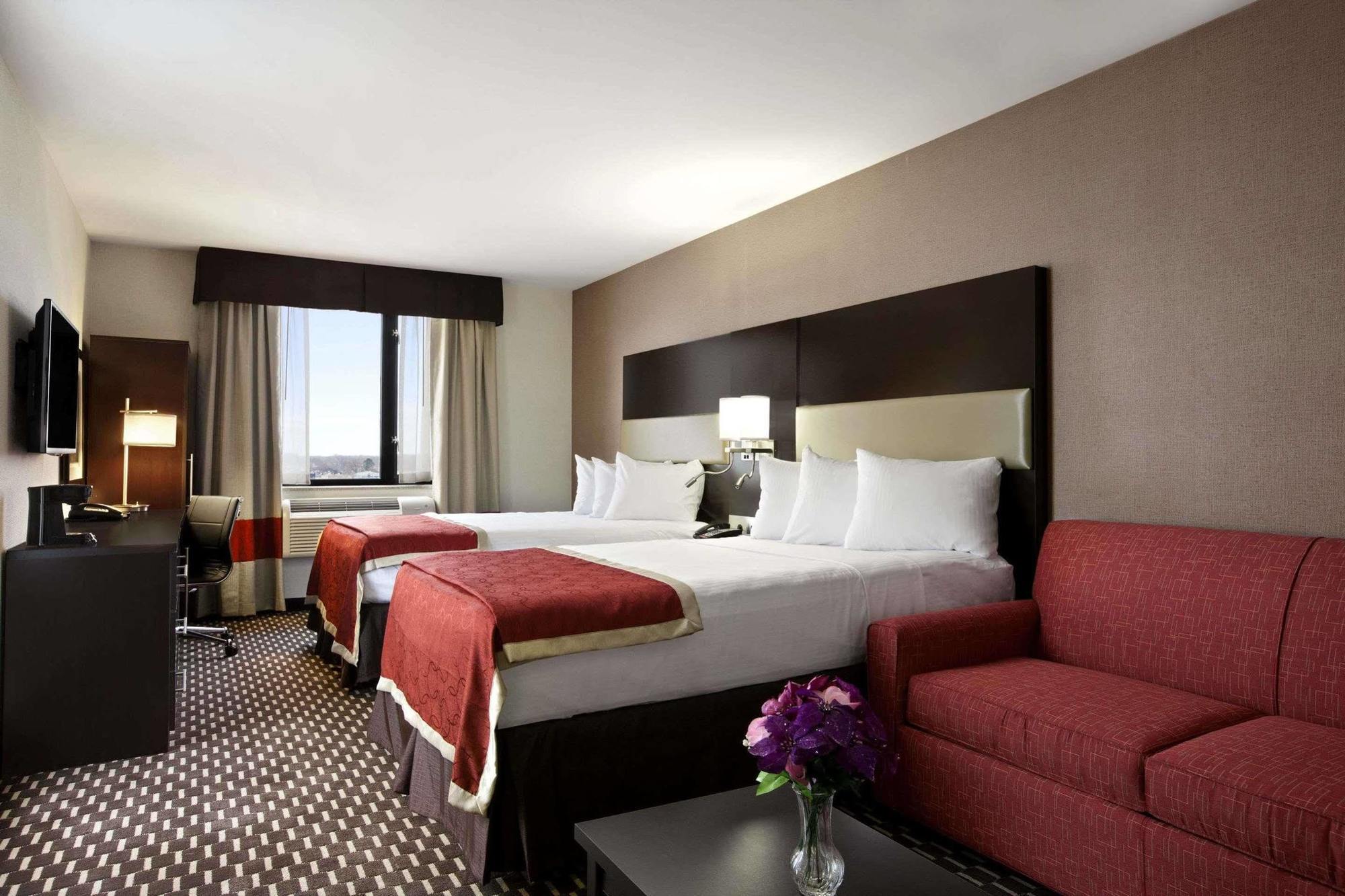 Howard Johnson By Wyndham Jamaica Ny Near Airtrain Jfk Νέα Υόρκη Εξωτερικό φωτογραφία